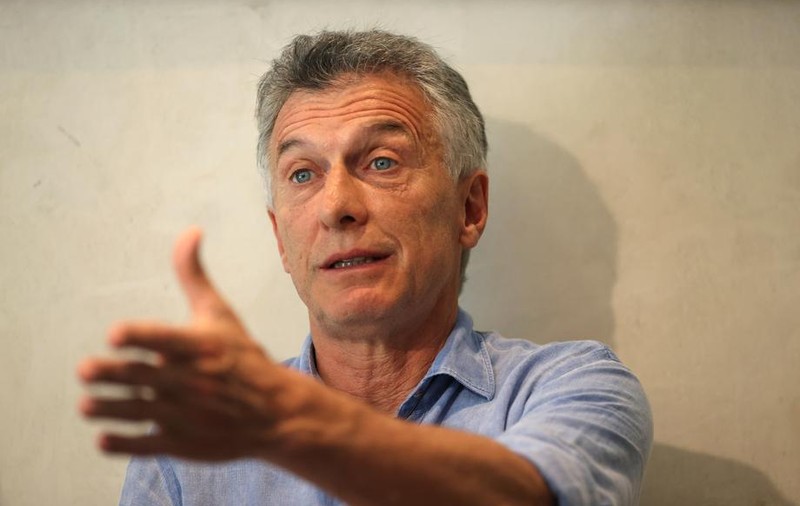 Fostul președinte argentinian, cercetat pentru contrabandă cu muniţii în Bolivia