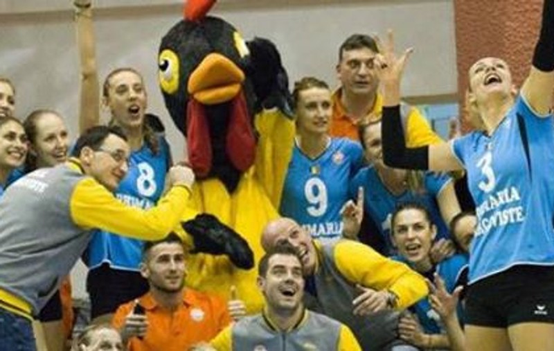 Debut victorios pentru fetele de la CSM Târgoviște și Volei Alba Blaj în grupa 1-6 din Divizia A1 de volei. Piteștiul a bătut la Tg. Mureș în play-out