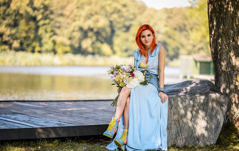 Cristina Ciobănașu și Victor Popescu, sărbătoriți pe platourile de filmare de la "Fructul oprit" | FOTO