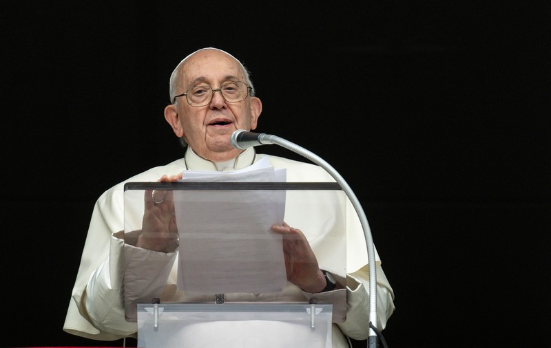 "Destul, fraților, destul" cu războiul, spune Papa Francisc, cerând mai mult ajutor umanitar pentru Gaza. "Armele nu vor aduce niciodată pacea"
