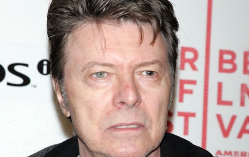 Vezi ce cadou neaşteptat a primit David Bowie la împlinirea a 65 de ani!