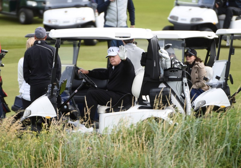 Trump a petrecut noaptea la resortul său de golf Turnberry, Foto: Profimedia