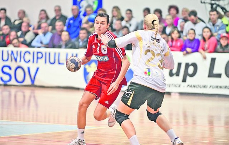 Cea mai bună handbalistă din lume în 2010 străluceşte acum la Buducnost. Neagu, redivivus