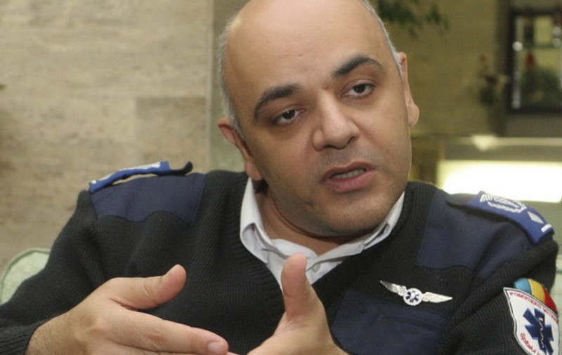 Raed Arafat, despre microbuzul căzut în râul Bistrița: “Acum e doar o misiune de recuperare a cadavrelor"