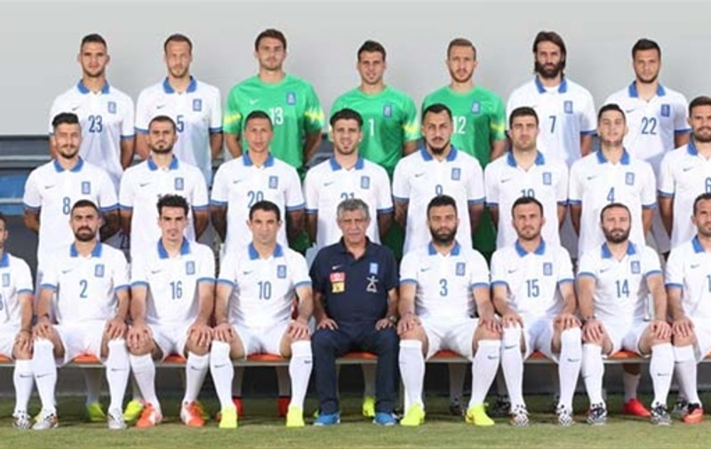 Unul dintre cei mai periculoși adversari ai României din preliminariile CE 2016 se retrage din activitate