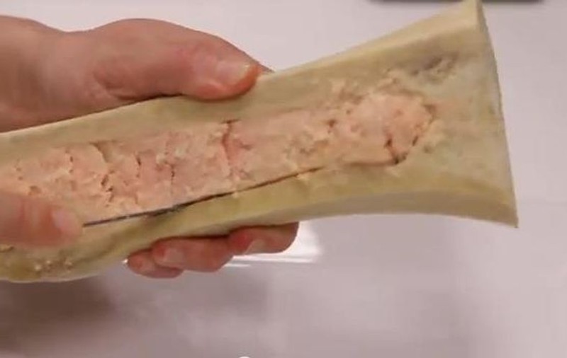 INGREDIENTUL DEZGUSTĂTOR pe care îl FOLOSESC la ÎNGHEŢATĂ te va FACE SĂ NU-ŢI DOREŞTI SĂ MĂNÂNCI AŞA CEVA! 