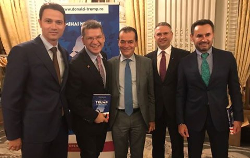Scriitorul Mihail Neamțu, fost lider al Partidului Noua Republică, s-a înscris în PNL