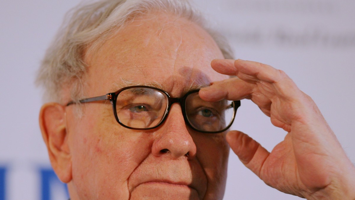 Warren Buffet escrocat de 643 de milioane de euro
