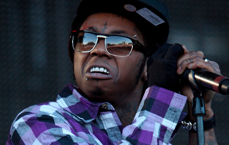 Lil Wayne tocmai a aflat că mai are un copil din flori. Acum are 5 urmaşi  cu 4 femei