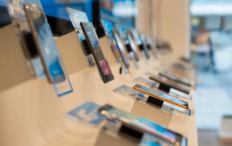 Samsung Galaxy S21 a fost lansat oficial joi. Cum arată, ce specificații tehnice are și cât ar putea costa noile telefoane de la Samsung