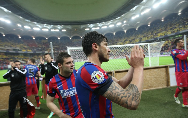 Steliştii, DESFIINŢAŢI de o legendă: ”Unul e plafonat, altul e terminat!”