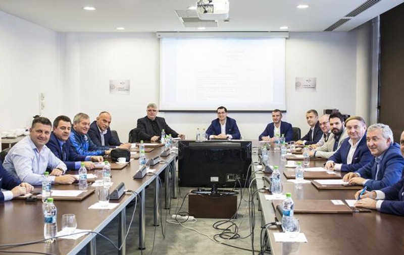 Florin Prunea îl contestă dur pe Burleanu pentru restructurarea Comitetului Executiv: ” Din martie vom avea un alt președinte”