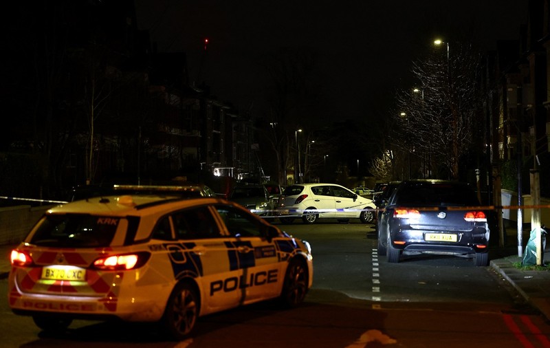 Atac cu substanță corozivă în Londra. Nouă persoane au fost rănite după atacul care a vizat o femeie și cei doi copii ai săi