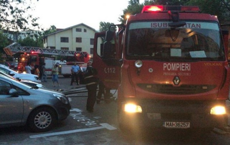 Buzoianul care s-a aruncat de la etajul al zecelea a murit la spital. Ce a scris în biletul de adio