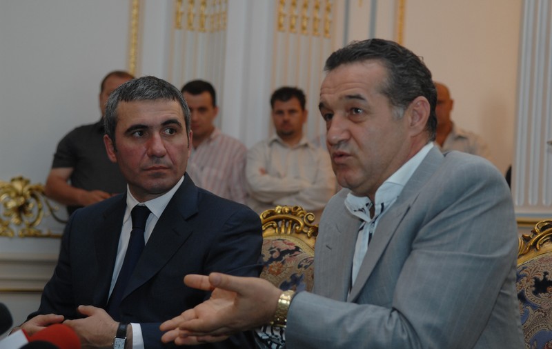 Hagi nu-l iartă pe Gigi Becali. ”Regele” s-a dat iar cu CSA Steaua, după ce, inițial, a susținut FCSB