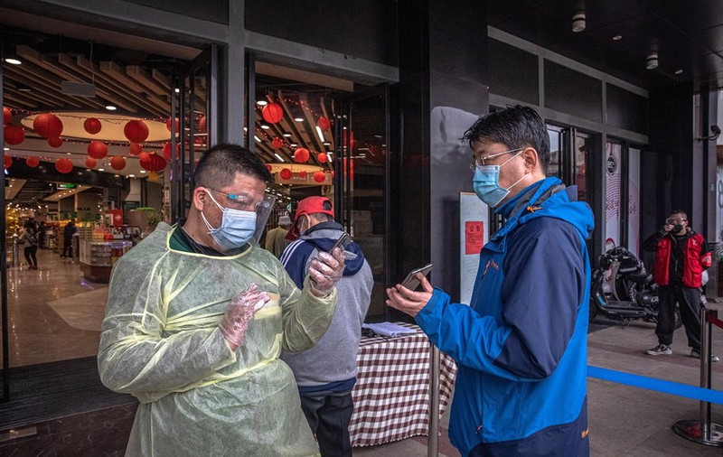 China anunță 57 de cazuri noi de COVID-19, cel mai mare număr de infectări din ultimele două luni