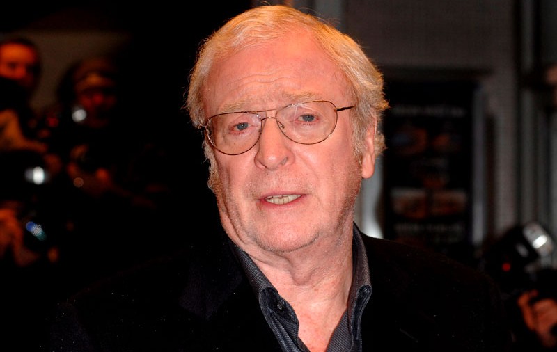 Michael Caine: "Era să fac hernie de la marijuana" 