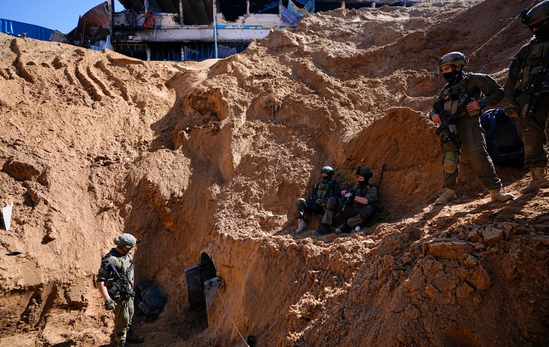 Israelul susţine că a eliminat 500 de luptători Hamas din Rafah și „zeci de guri de tuneluri” situate pe „Coridorul Philadelphia”