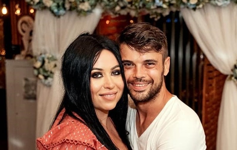 Oana Roman și Marius Elisei își reînnoiesc jurămintele. Cum va arăta ținuta vedetei