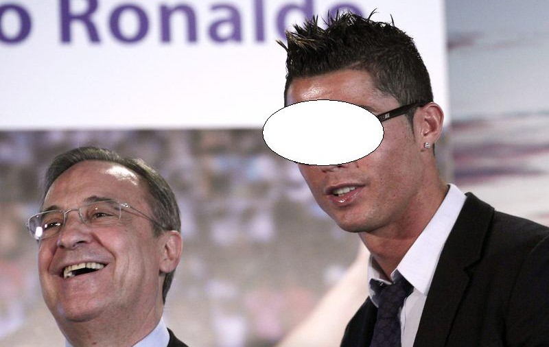 Ce faţă de TOCILAR are Cristiano Ronaldo cu ochelari de vedere! | FOTO