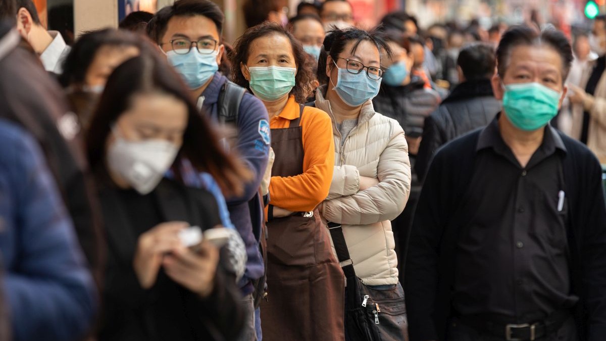 Cincisprezece cazuri de contaminare cu pneumonia virală au fost confirmate luni în Hong Kong FOTO: EPA