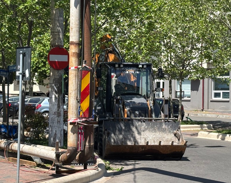 „Gaura mare e bună! Găurica, nu!”. Reportaj din groapa de la Termoficare 