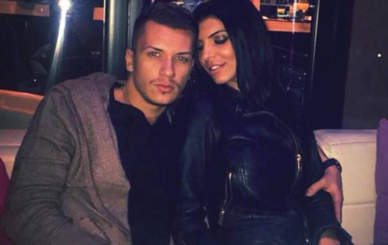 Andreea Tonciu și iubitul ei, IPOSTAZE FIERBINȚI, în lift! Nu s-au putut abține până acasă | FOTO ÎN ARTICOL