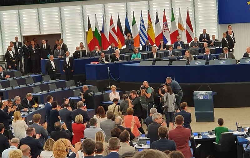Revoluția română din 1989, subiectul unei rezoluții a Parlamentului European