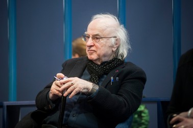 „Am trăit ani&nbsp;fericiți&nbsp;la&nbsp;Rădăuți", își amintește Norman Manea