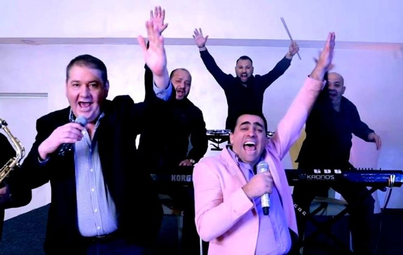 Mesajul manelistului Adrian Caval, cel care a cântat împotriva Diasporei | VIDEO