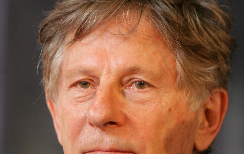 Roman Polanski este în arest la domiciliu şi lucrează la ultimul film