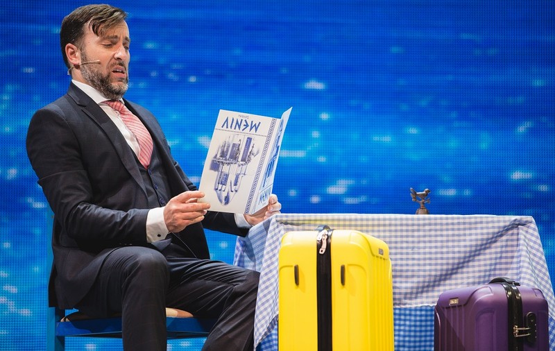 Actorul Ernest Fazekas din „MAMMA MIA!” respectă cu sfințenie tradițiile de sărbători