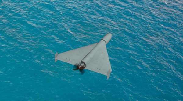 Mai multe fragmente de dronă au fost descoperite duminică, 20 septembrie, plutind în derivă în apele Mării Negre, în Zona Economică Exclusivă a României. Imagine cu caracter ilustrativ. Sursă foto Shutterstock