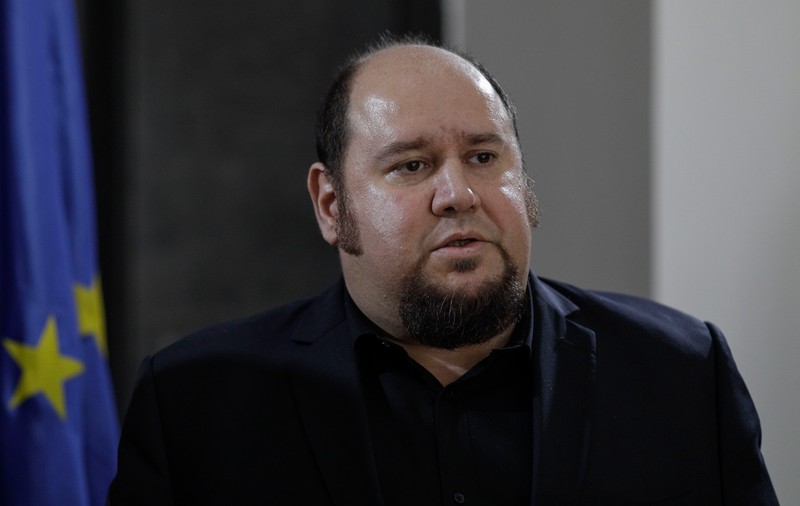 În vara anului 2022, procurorul Horodniceanu a contestat polițiștii rutieri din Vrancea după ce a fost prins cu 169 km/h: „Nu am condus cu această viteză!”. Judecătorul l-a contrazis 