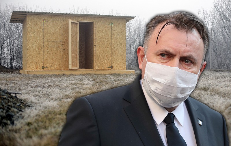 Ca să facă legale 20% dintre școli, care nu au condiții, ministrul Tătaru schimbă normele și permite fosele septice în care mor copiii!