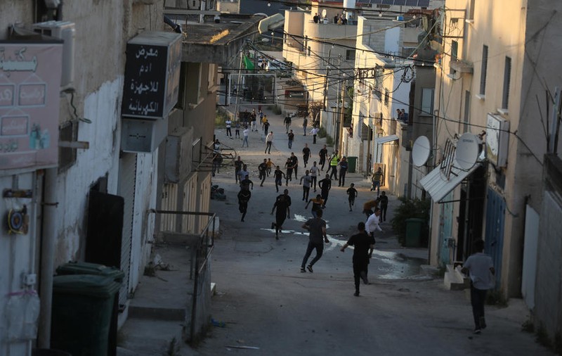 O jurnalistă Al-Jazeera a fost împușcată mortal în timp ce relata despre confruntările dintre palestinieni și armata israeliană