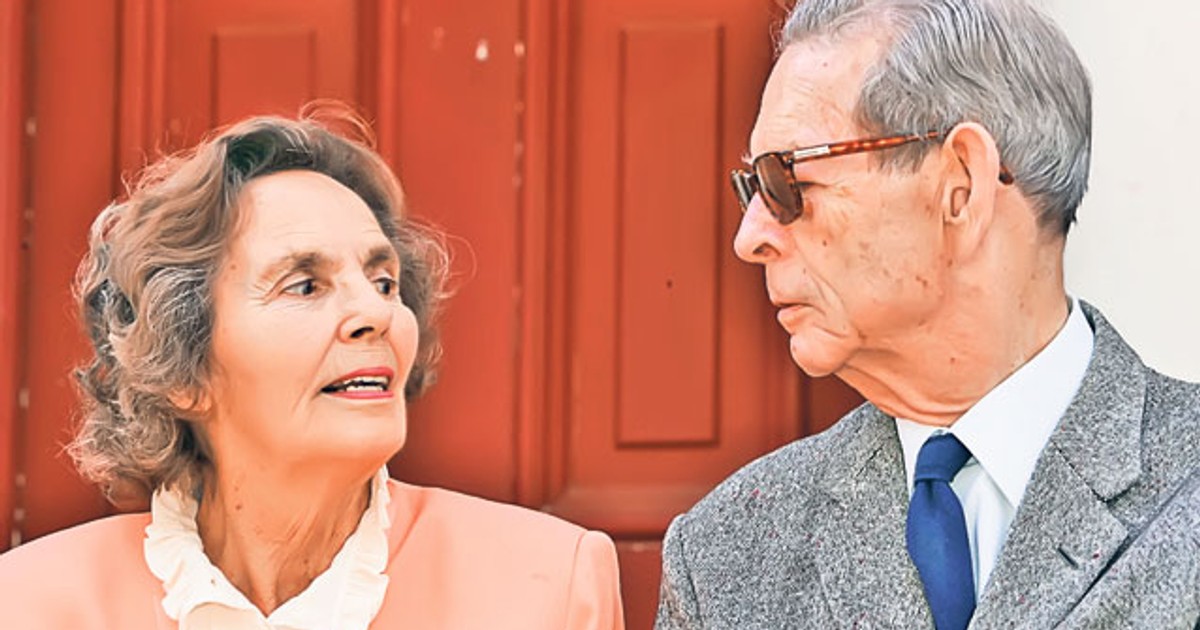 inmormantarea reginei ana