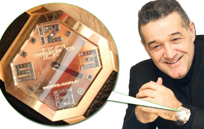 Gigi Becali ţine la mână o comoară