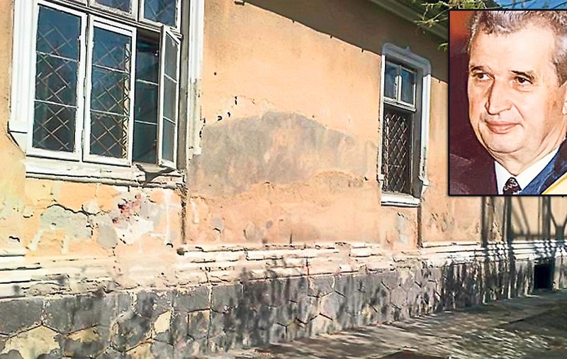 Ceauşescu aduce străini în România! Cazarma unde a fost executat dictatorul devine atracţie turistică