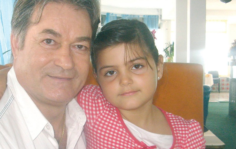 Costică Ştefănescu îşi ia casă de 300.000 $ la Miami
