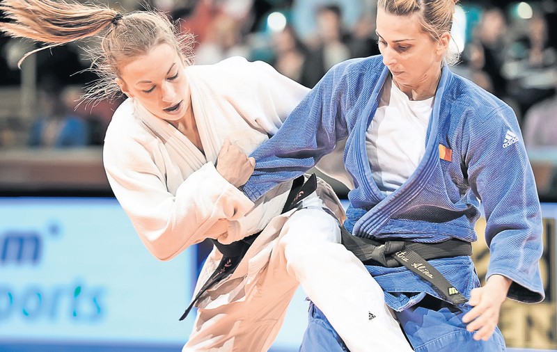 Mariana, mama judokanei Alina Dumitru, îşi îndeamnă nepoata să nu abandoneze sportul