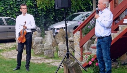 Alexandru Tomescu și Lucian Avramescu, pe 15 septembrie 2019, ziua în care violonistul a împlinit 43 de ani | Fotografie de Dan Nedelea, Sursa: ampress.ro