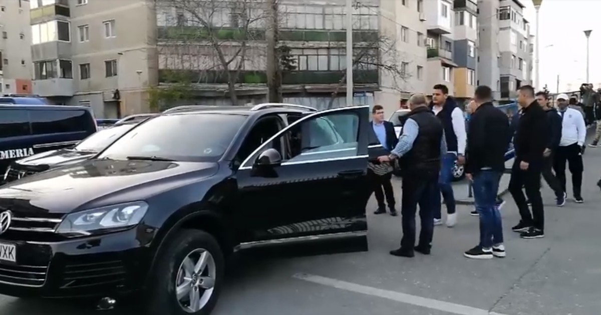 De ce a fost escortat fiul lui Liviu Dragnea de trupele SAS