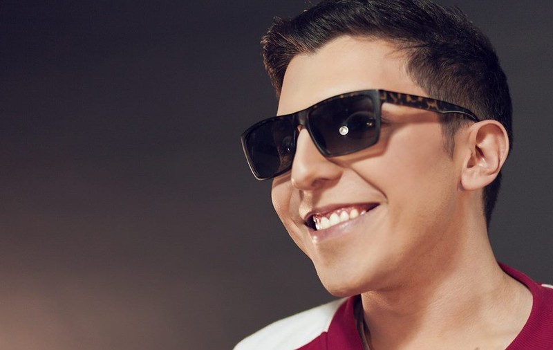 MIKE face un cover emoţionant după o piesă nelansată oficial a Lorei: RELEASE THE PAIN