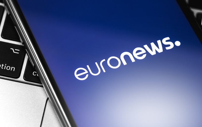 Politehnica București vrea să cheltuie aproape 4 milioane de lei pentru promovarea postului Euronews România, prin SMS-uri și panouri