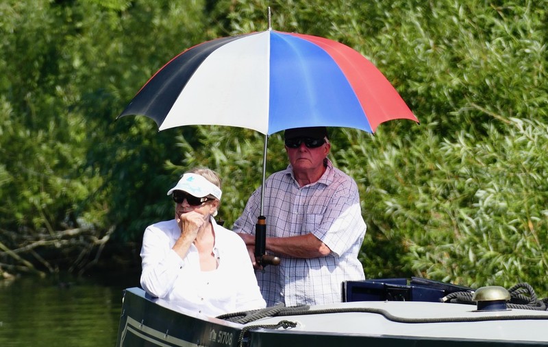 Marea Britanie a înregistrat cea mai ridicată temperatură din istorie: 39 de grade Celsius. Valul de căldură se intensifică