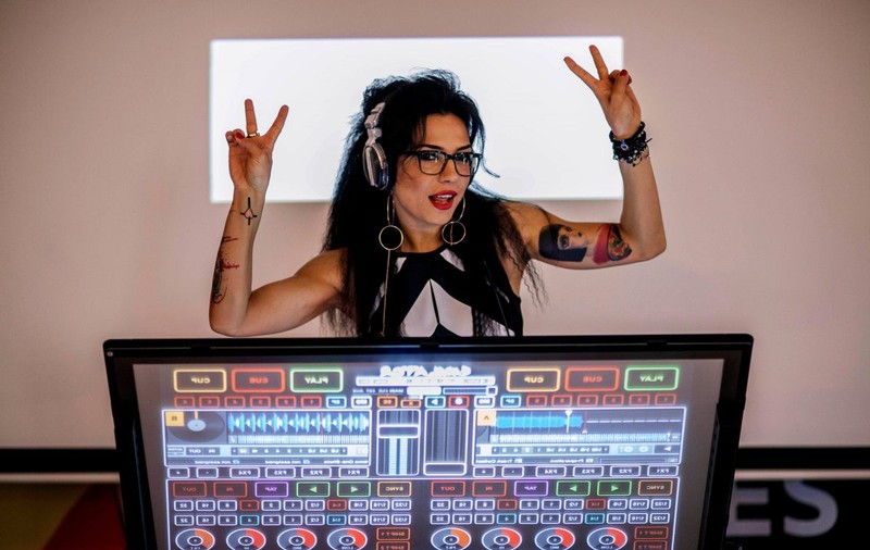 DJ WANDA şi-a făcut UN NOU TATUAJ! A SUFERIT 3 ORE!