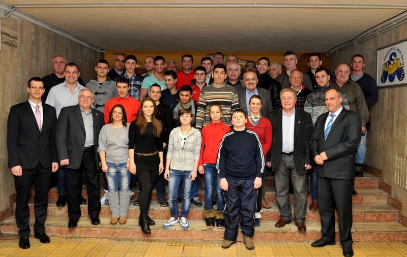 Ionuţ Iftimoaie l-a premiat cel mai bun sportiv al lucrătorilor de la metrou!