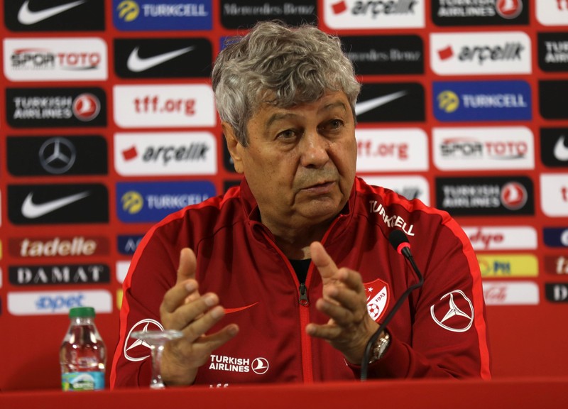 Mircea Lucescu pleacă azi de la cârma naționalei Turciei. Ce palmares a avut cu "ienicerii"
