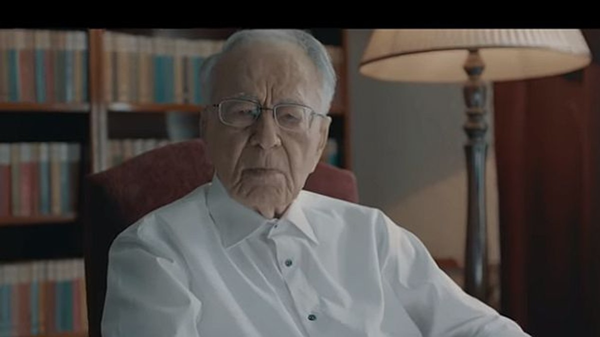 Controversa Mihai Şora după campania eMAG (foto captură YouTube/Clip eMag)